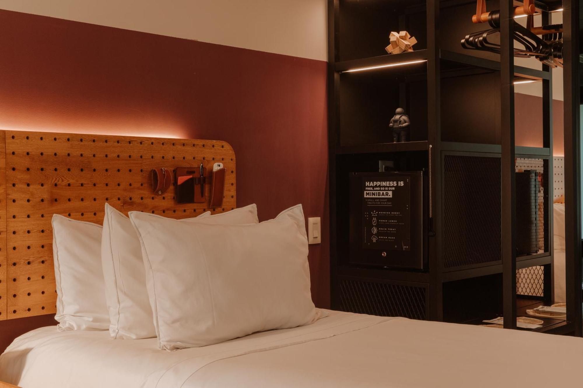 The Click Clack Hotel Medellín Exterior foto A room at the hotel
